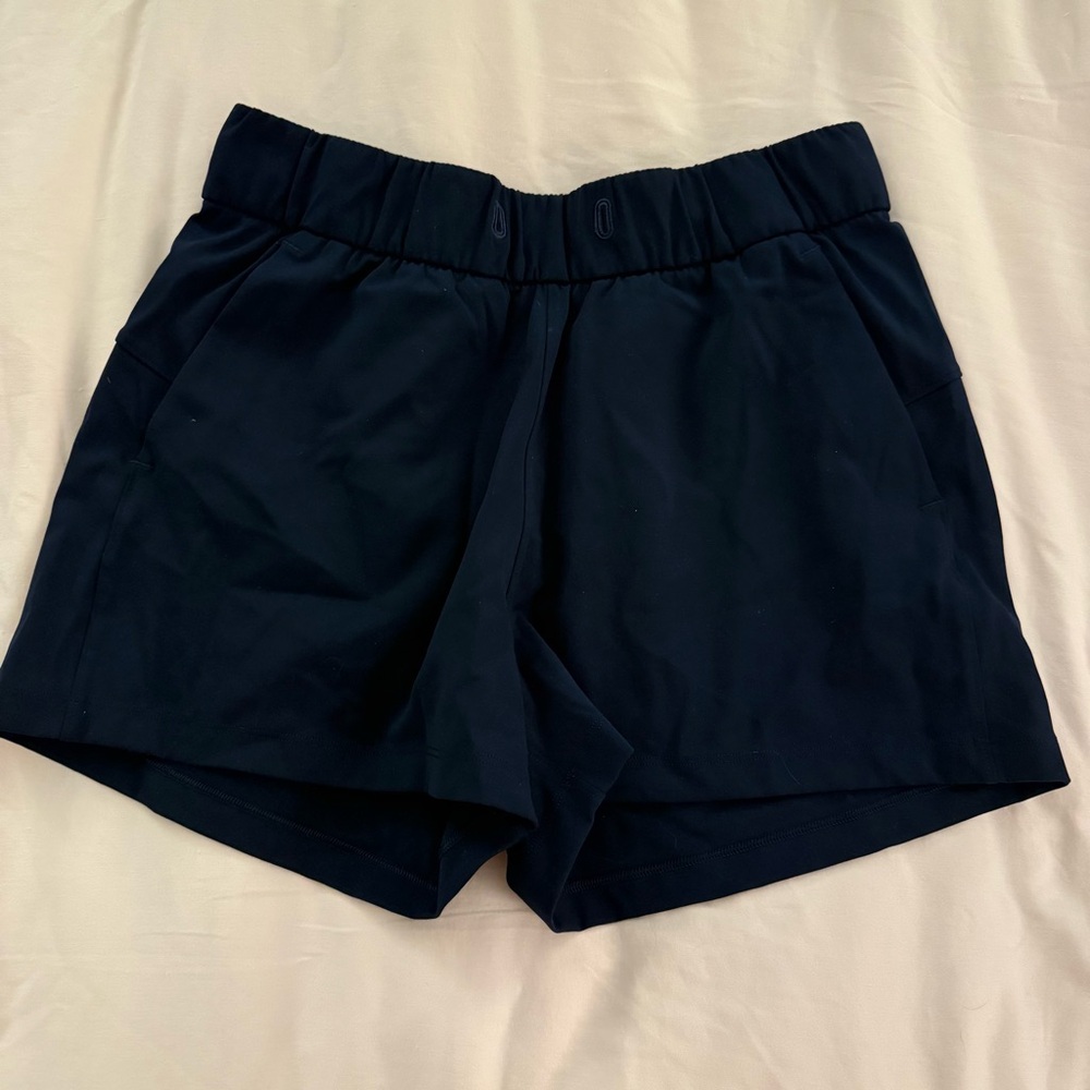 Lululemon HR shorts